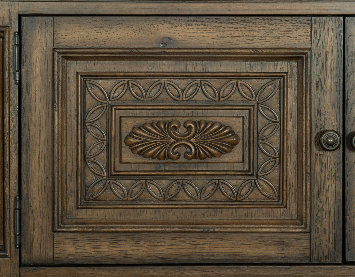 Homelegance Chest Rachelle Weathered Pecan Finish 1693-9