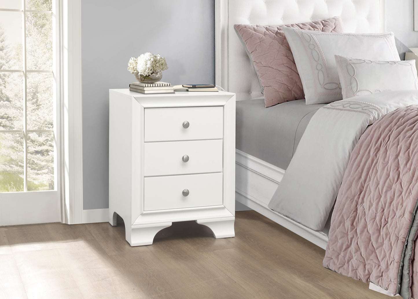Homelegance Centralia Nightstand White Finish with USB Ports and Drawers 4598WTU