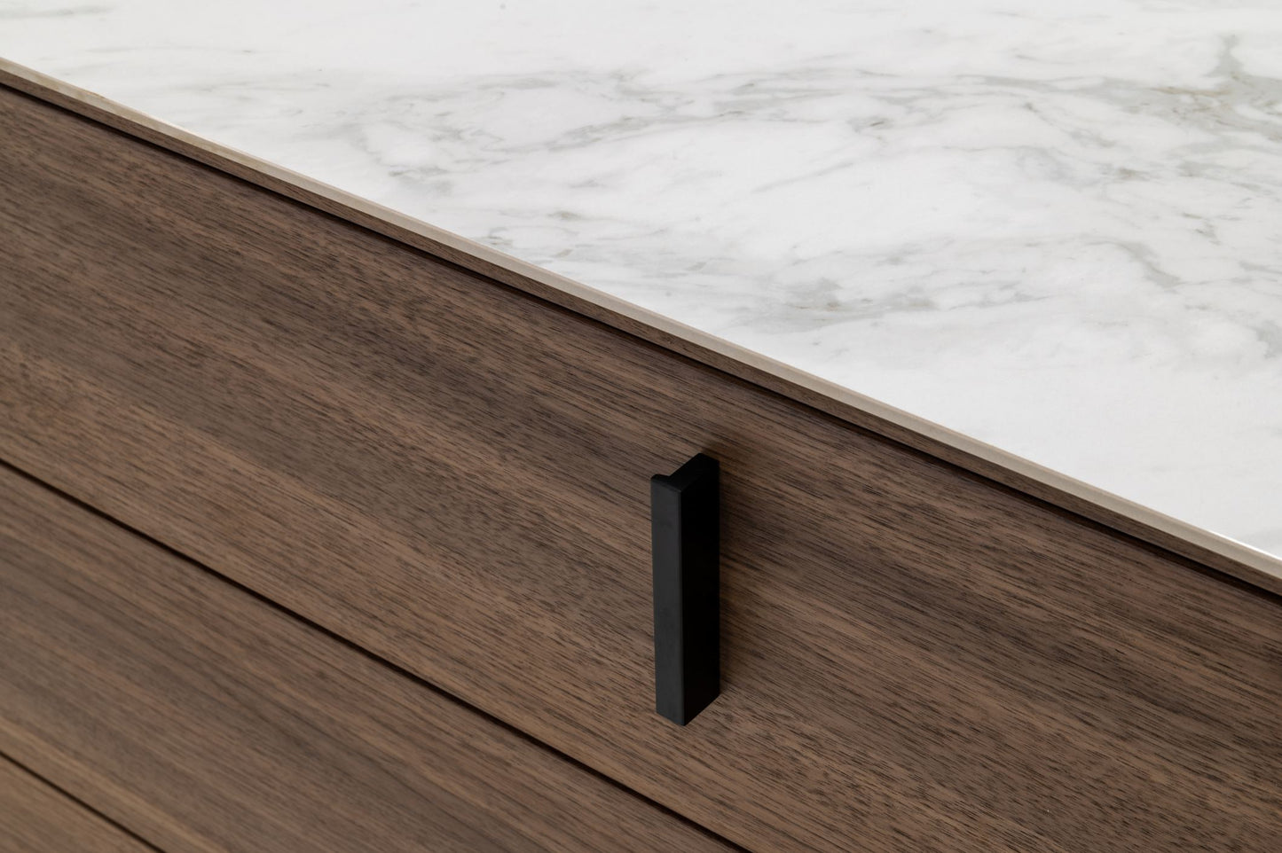 Modrest Chelton Contemporary White Ceramic and Walnut Dresser