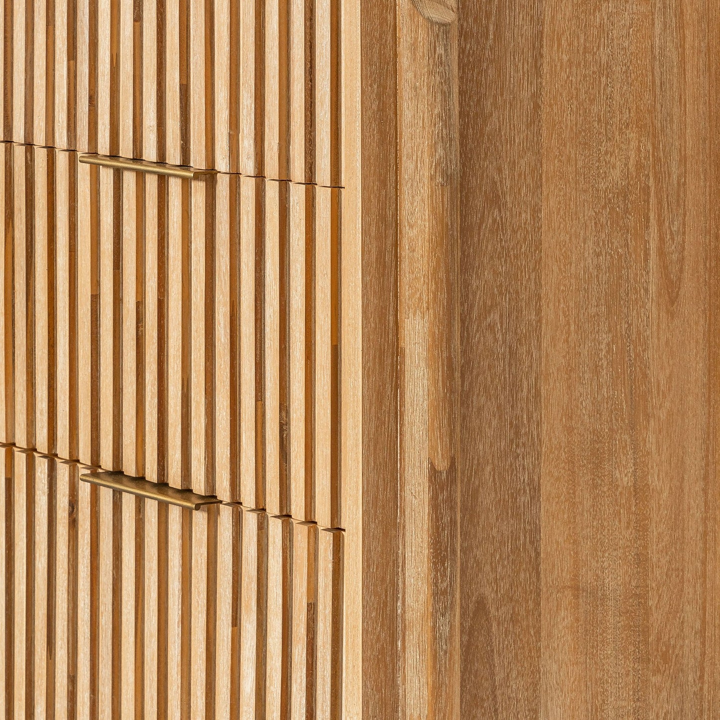 Modrest Mikala Modern Natural Oak Chest