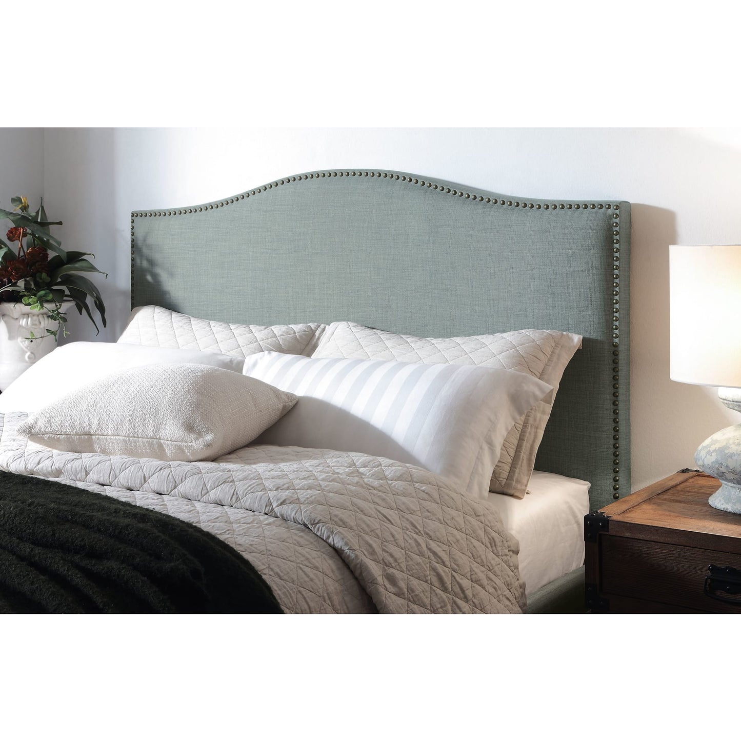 Modus Ariana Upholstered Footboard Storage Bed in Bluebird