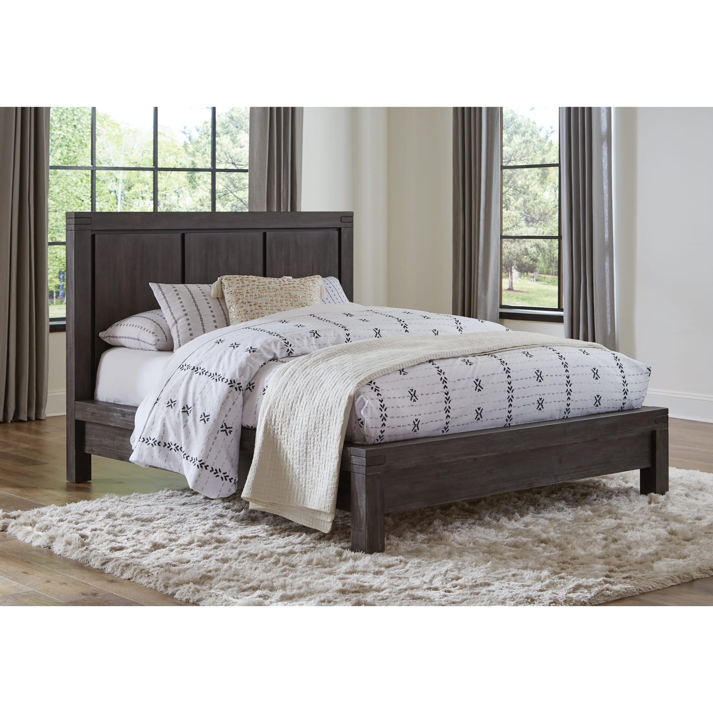 Modus Meadow Solid Wood Platform Bed in Graphite
