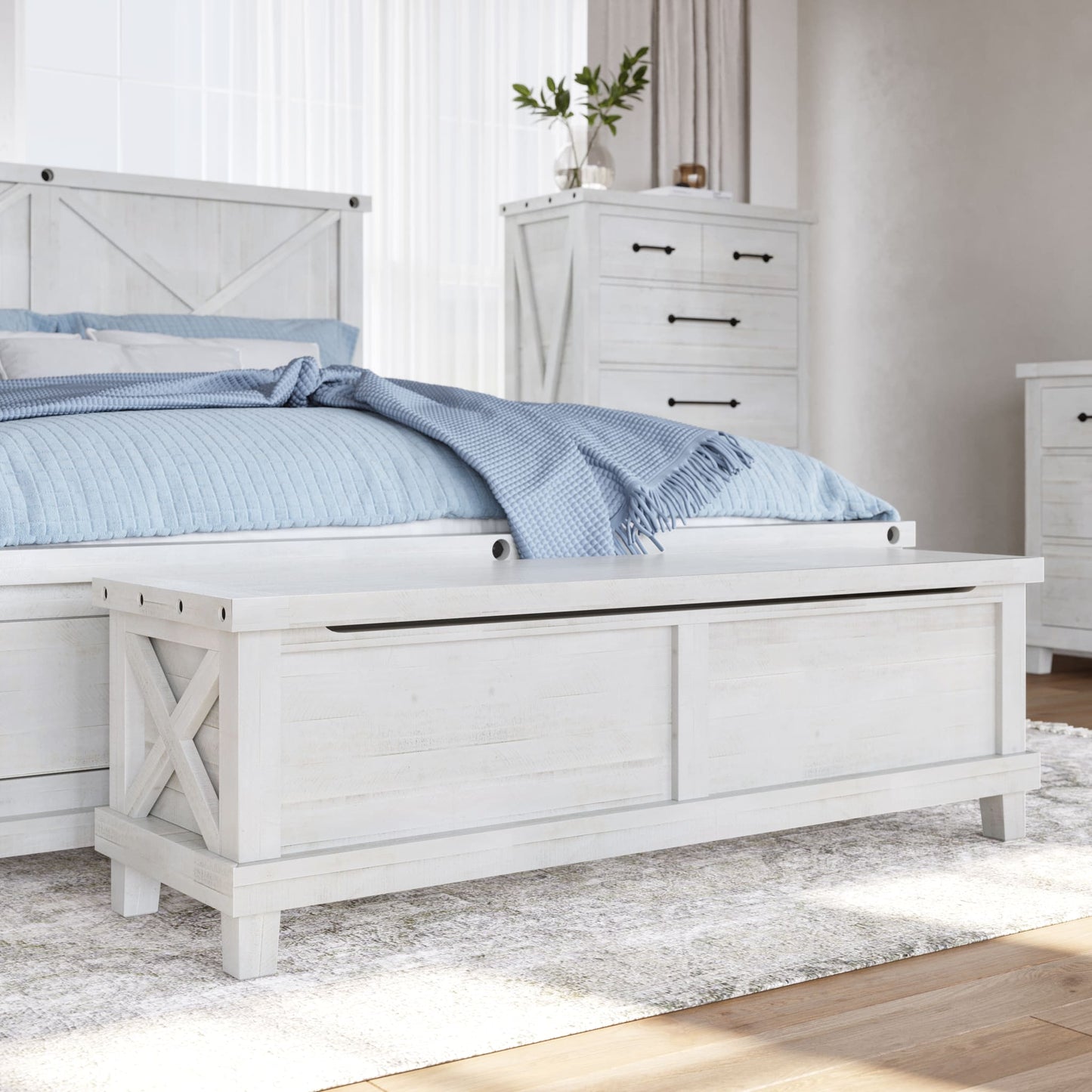 Modus Yosemite Solid Wood Blanket Box in Rustic White