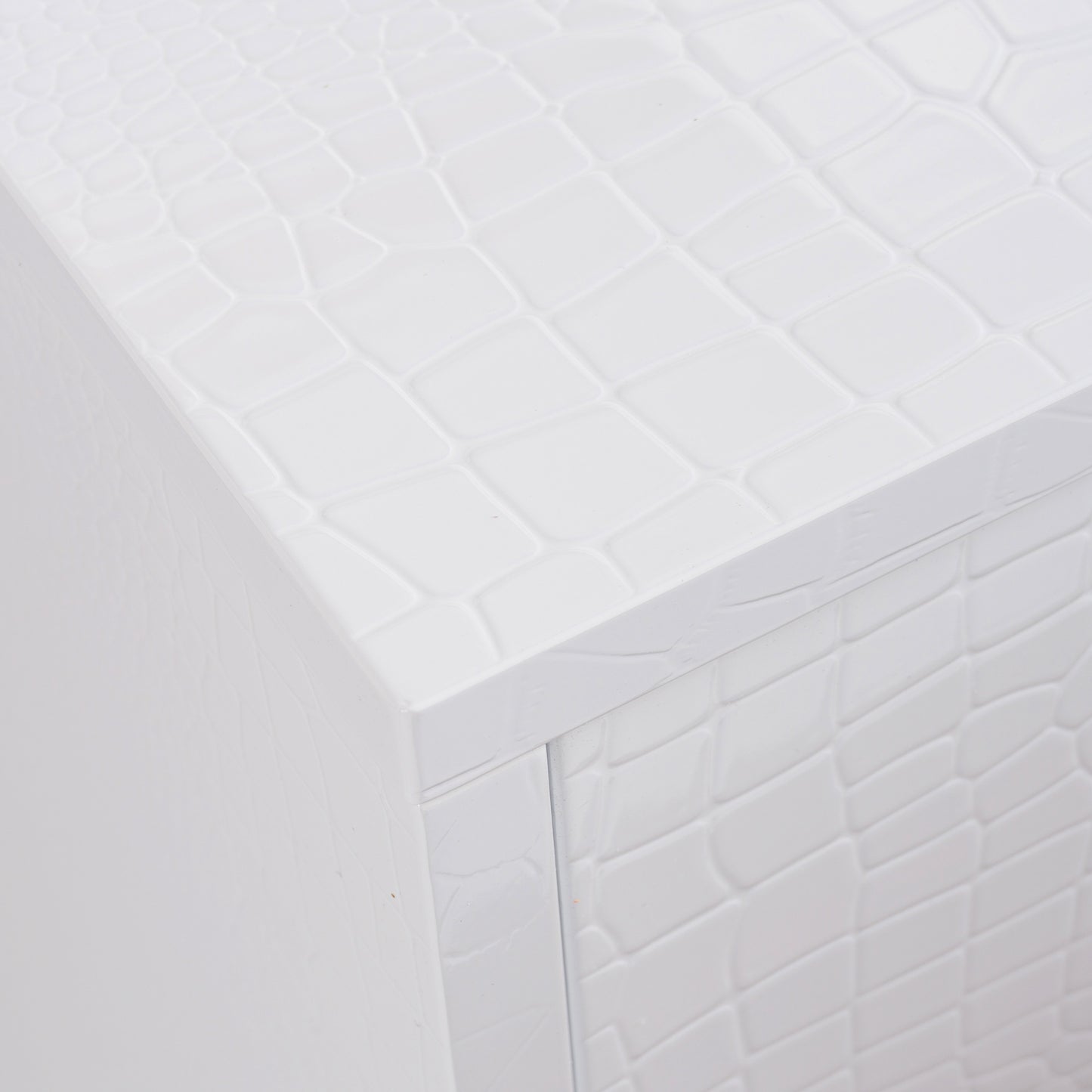 Victoria Modern White Crocodile Dresser