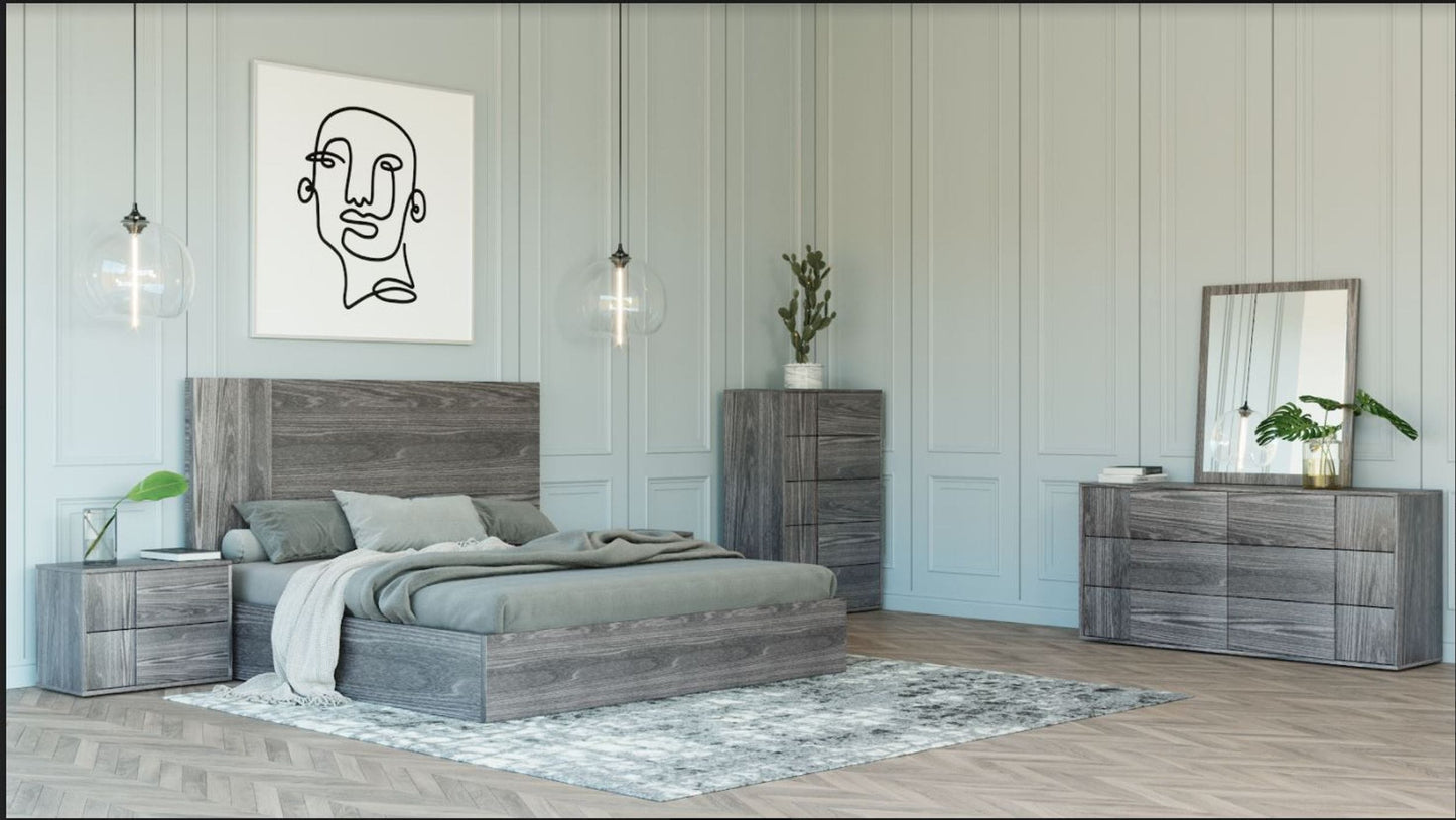 Queen Nova Domus Asus Italian Modern Elm Grey Bed