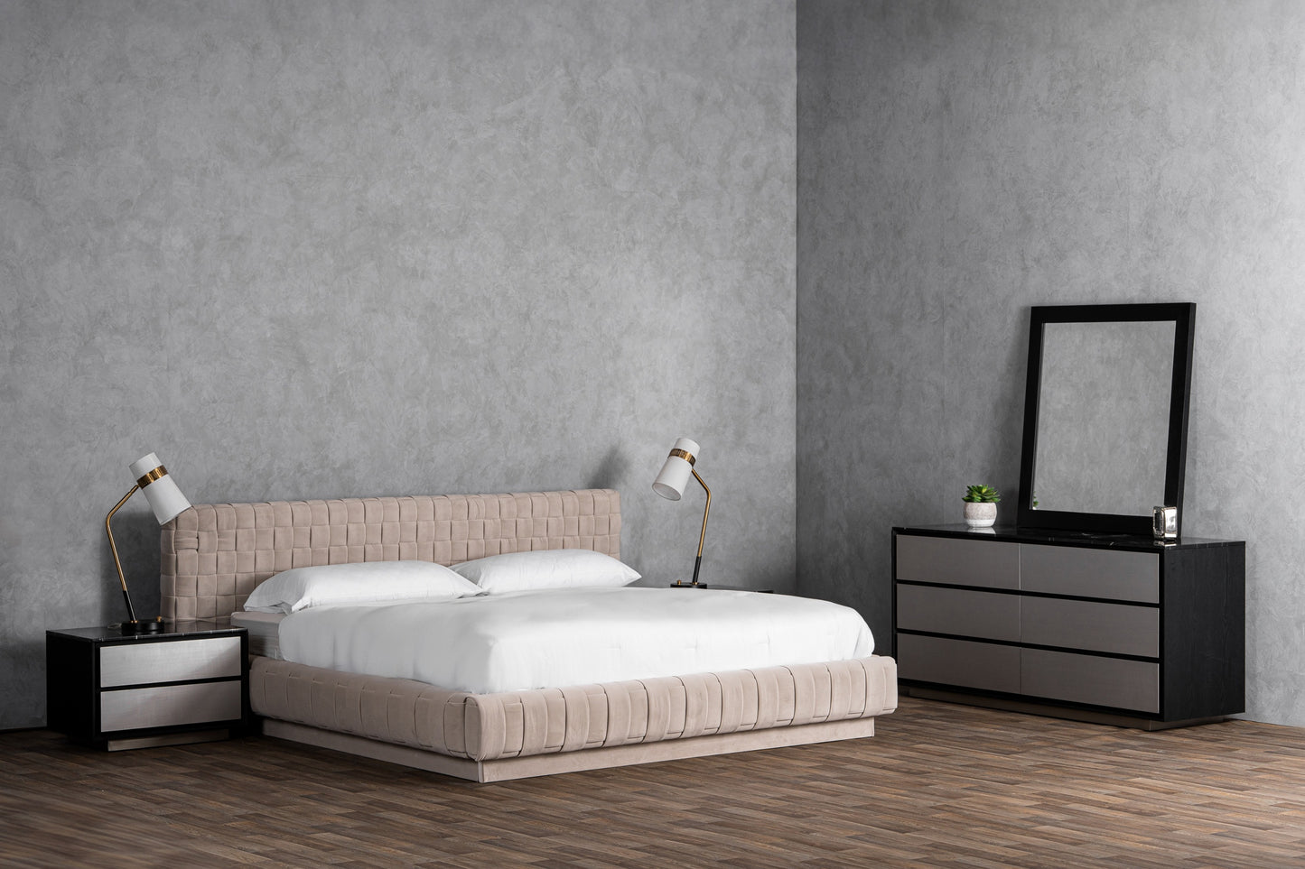 Modrest Concord Modern Light Grey Velvet Bed
