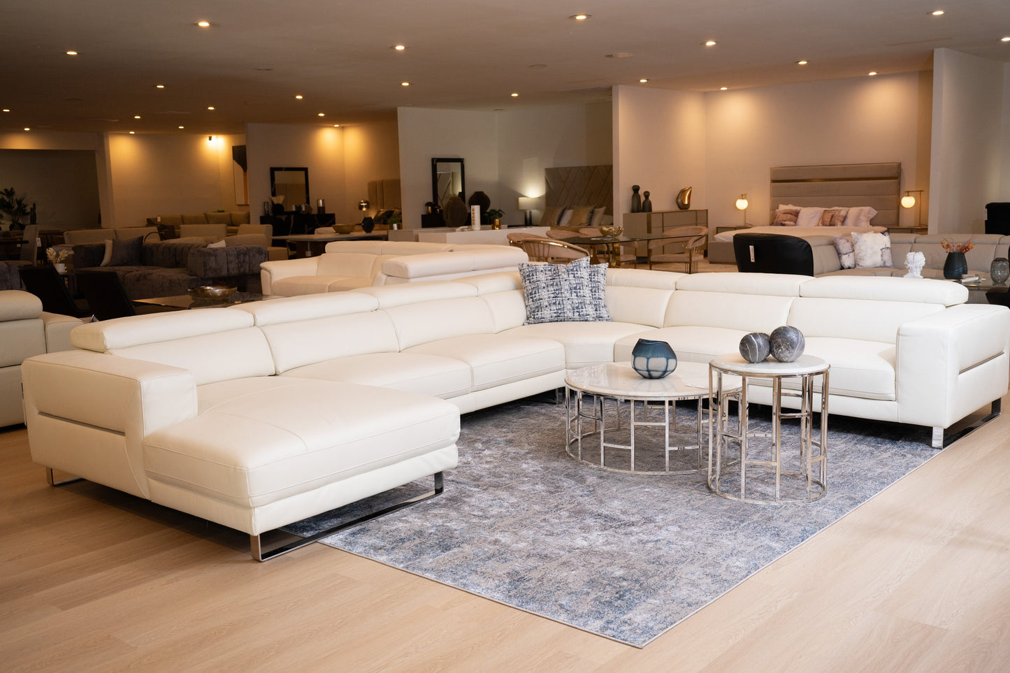 Divani Casa Hawkey Contemporary White Full Leather U Shaped Left Facing Sectional Sofa