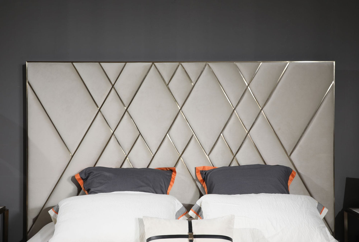 Modrest Eldora Glam Beige Velvet and Brushed Brass Bed