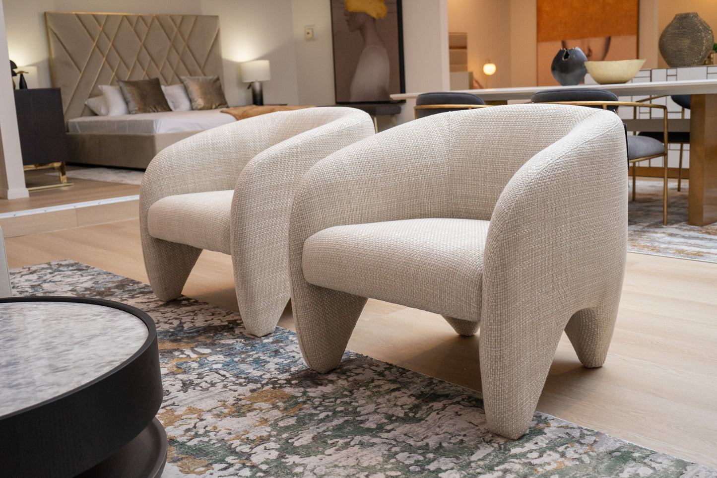 Modrest Halton Modern Beige Fabric Accent Chair