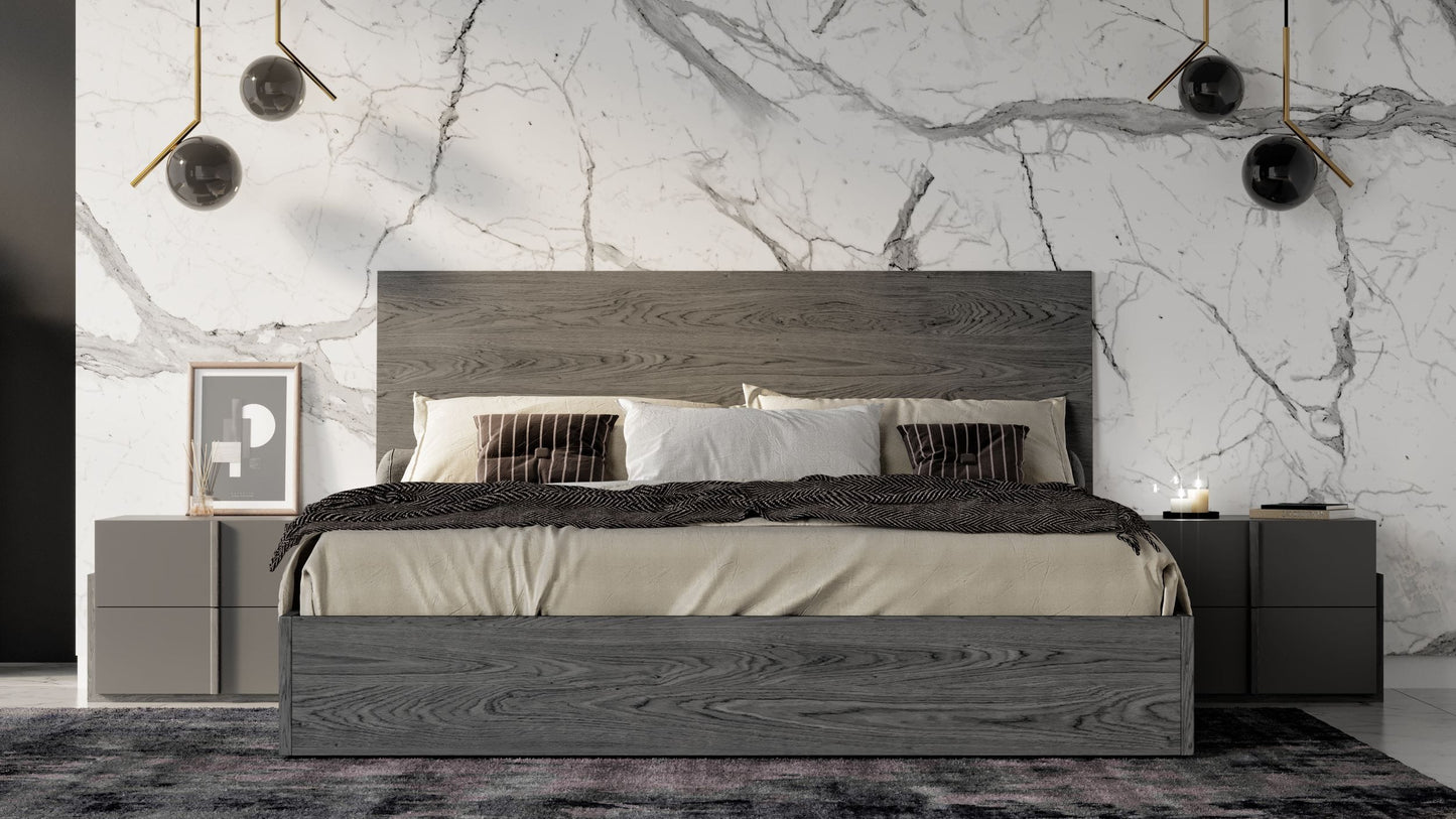 Nova Domus Lucia Queen Italian Modern Matte Grey / Elm Grey Bed