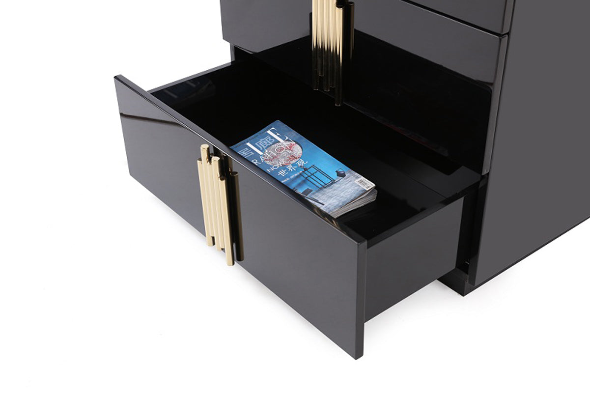 Modrest Token Modern Black and Gold Chest