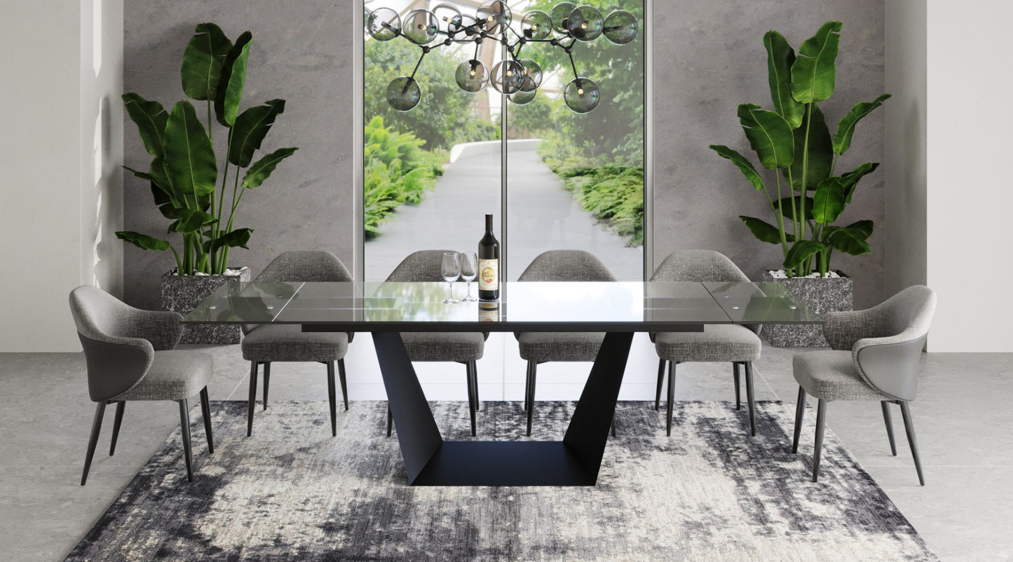 Modrest Bronwin Modern Black Glass Extendable Dining Table