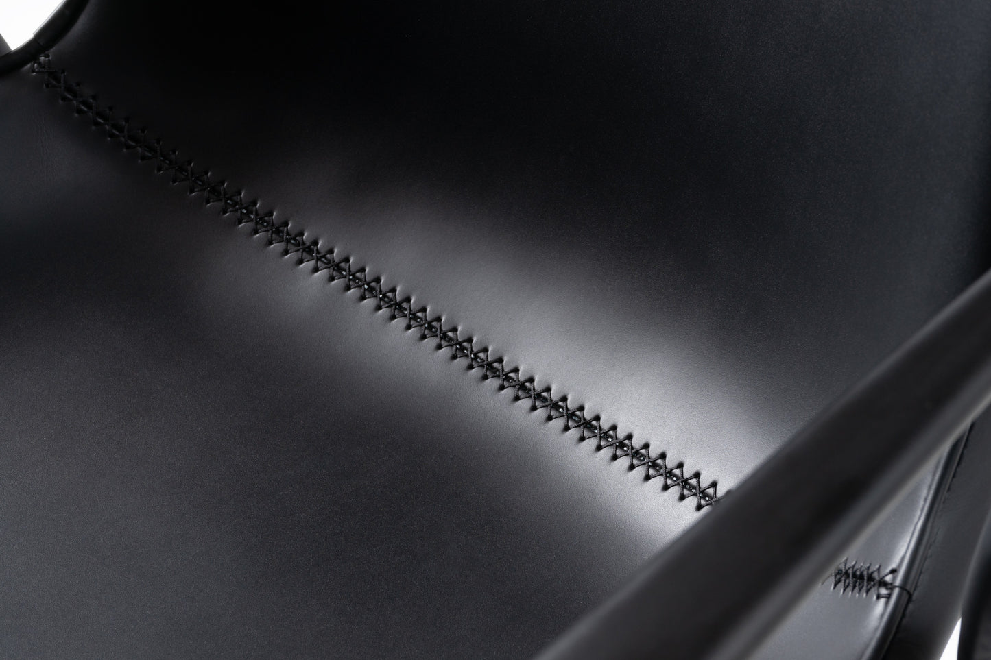 Modrest Osprey Modern Black Vegan Leather Dining Chair