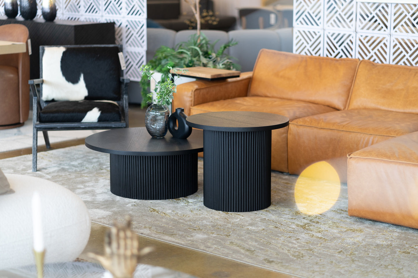 Modrest Rawlins Modern Mid Century Black Ash Round Coffee Table