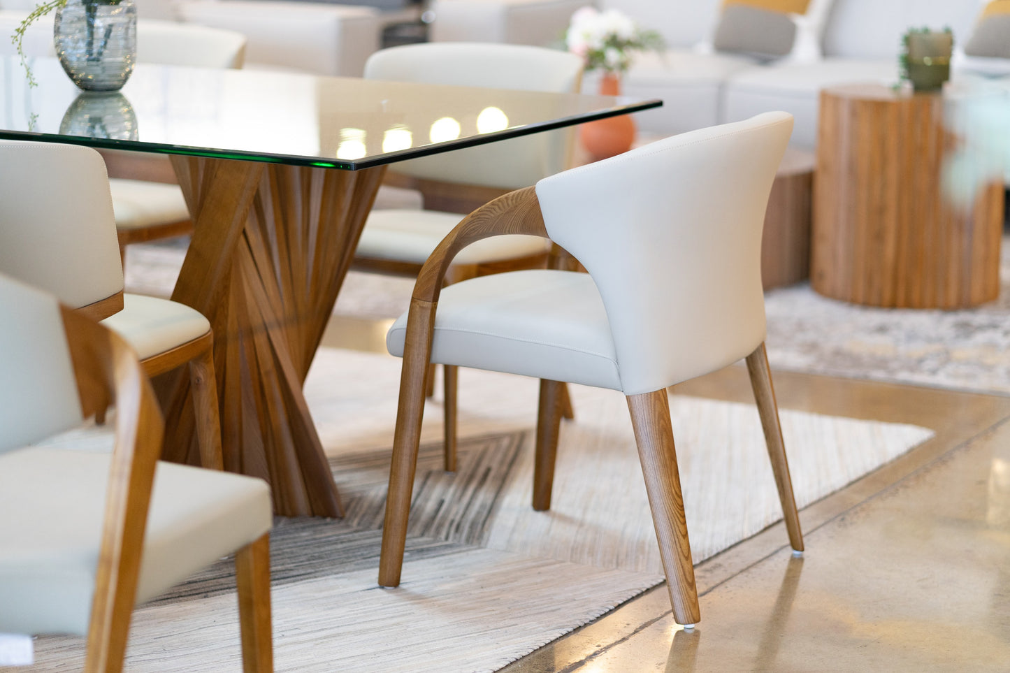 Modrest Wynetta Mid-Century Modern Grey Vegan Leather Walnut Dining Chair