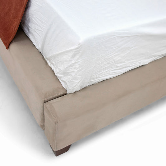 East King Modrest McKamey Modern Beige Fabric Bed