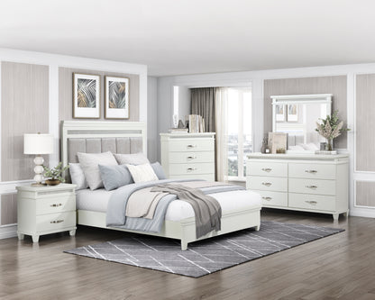 Homelegance Chest in Exquisite Finish for Timeless Elegance and Functionality 1321-9