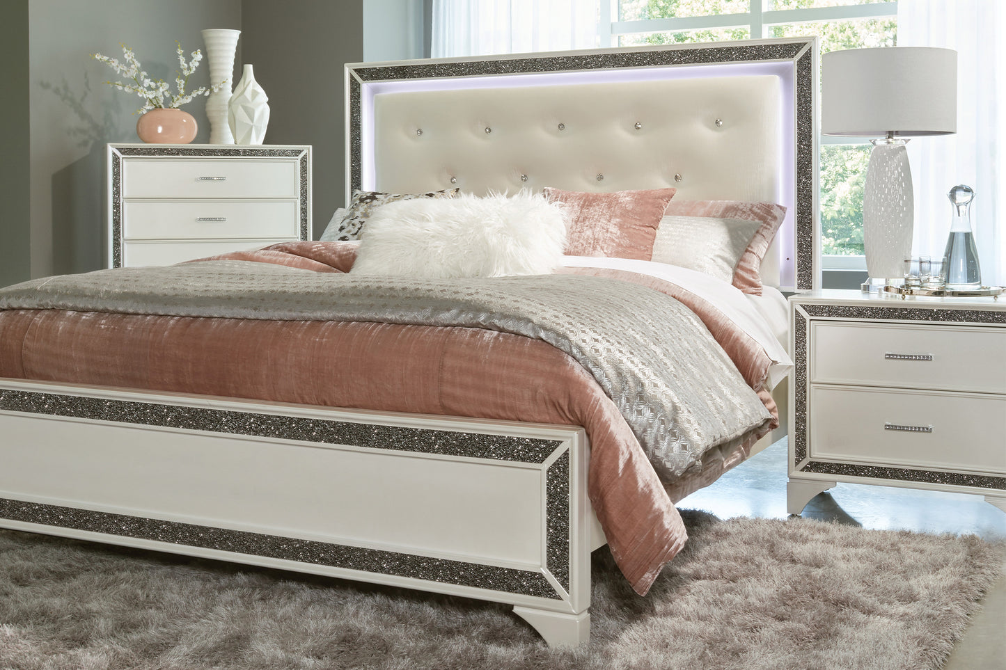 Homelegance Chest Salon White Pearlescent Finish with Silver Trim 1572W-9