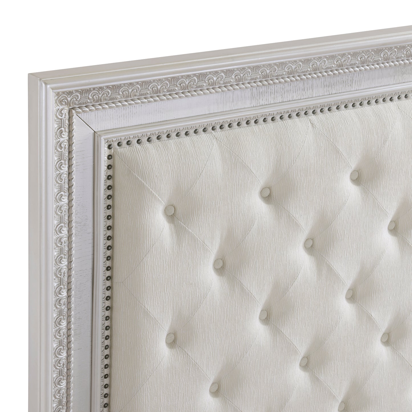 Homelegance Queen Bed in 1596-1 Finish for Elegant Comfort and Style