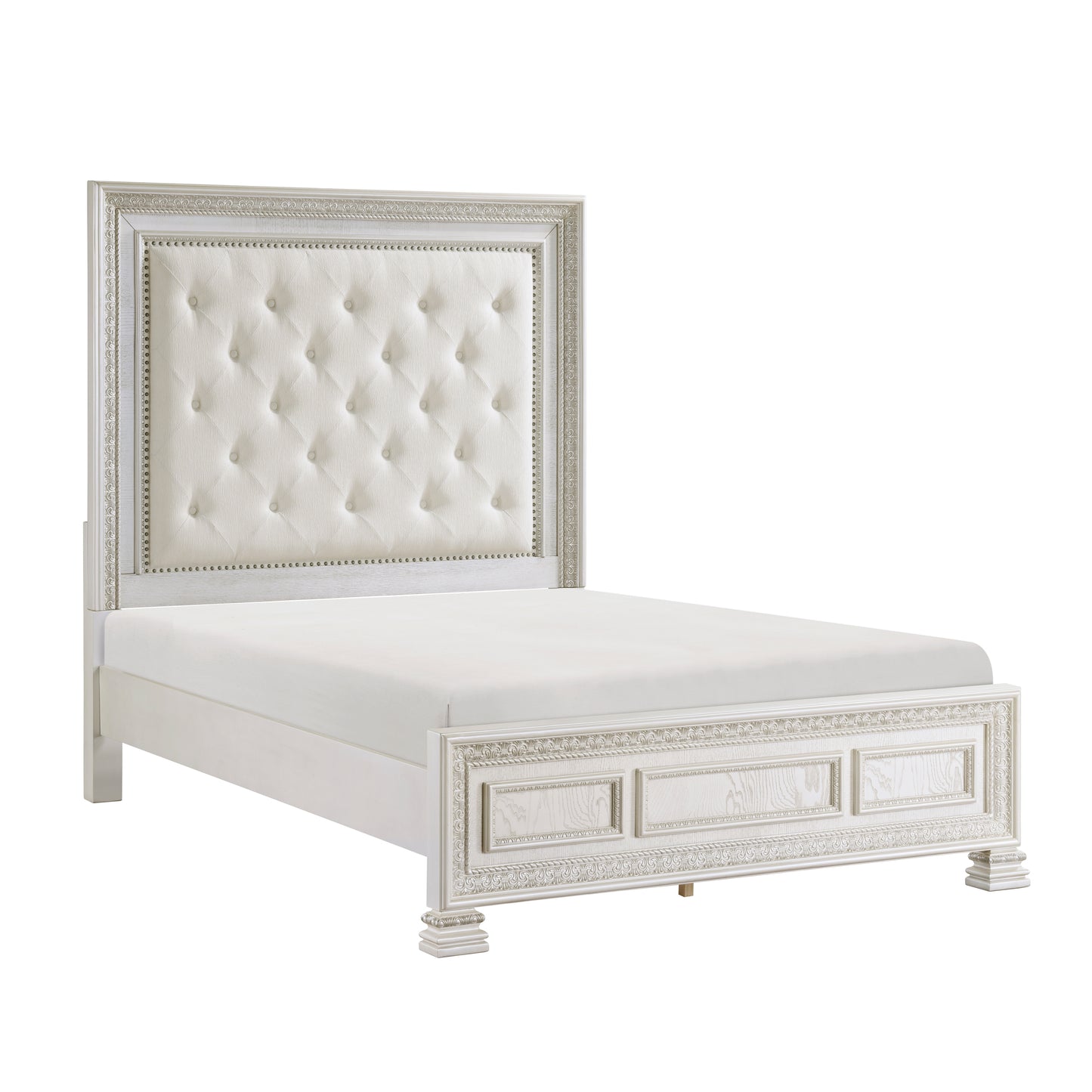 Homelegance Queen Bed in 1596-1 Finish for Elegant Comfort and Style