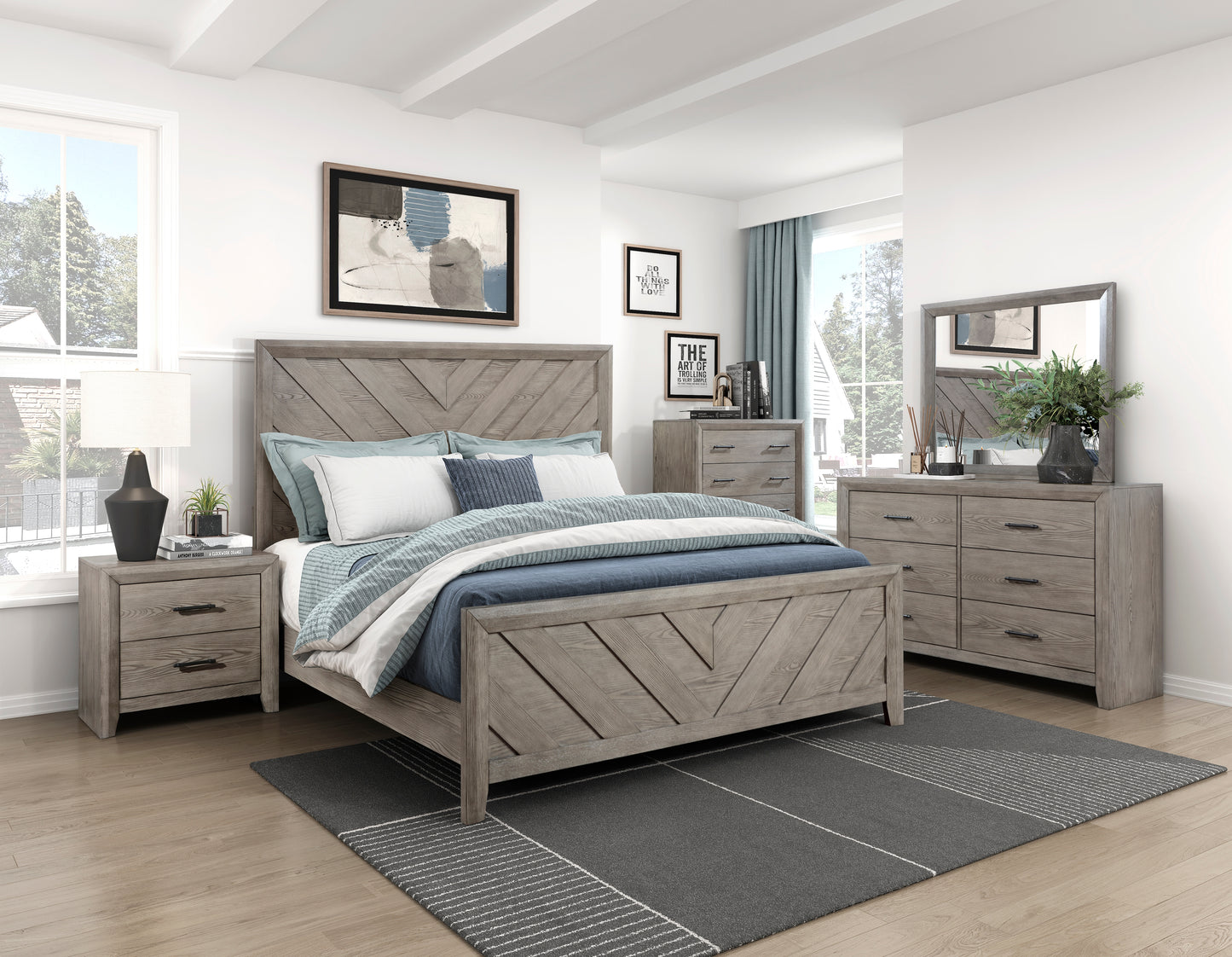Homelegance Chest in Exquisite Finish - Timeless Design and Functionality 1598-9
