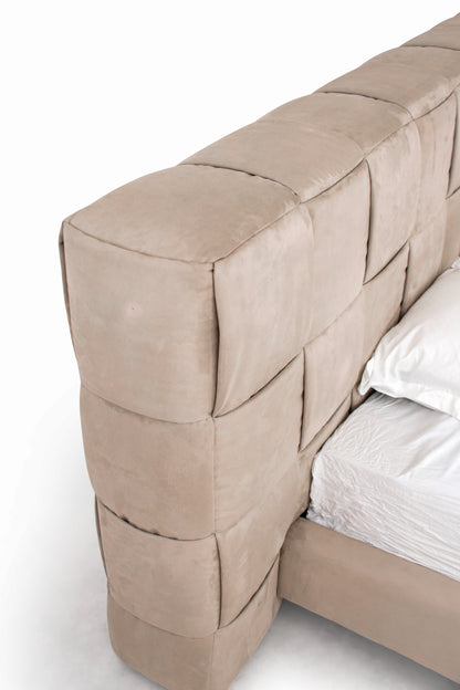 East King Modrest McKamey Modern Beige Fabric Bed
