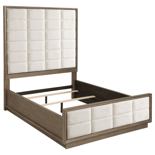 Durango 77-inch Queen Panel Bed Washed Oak