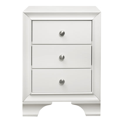 Homelegance Centralia Nightstand White Finish with USB Ports and Drawers 4598WTU