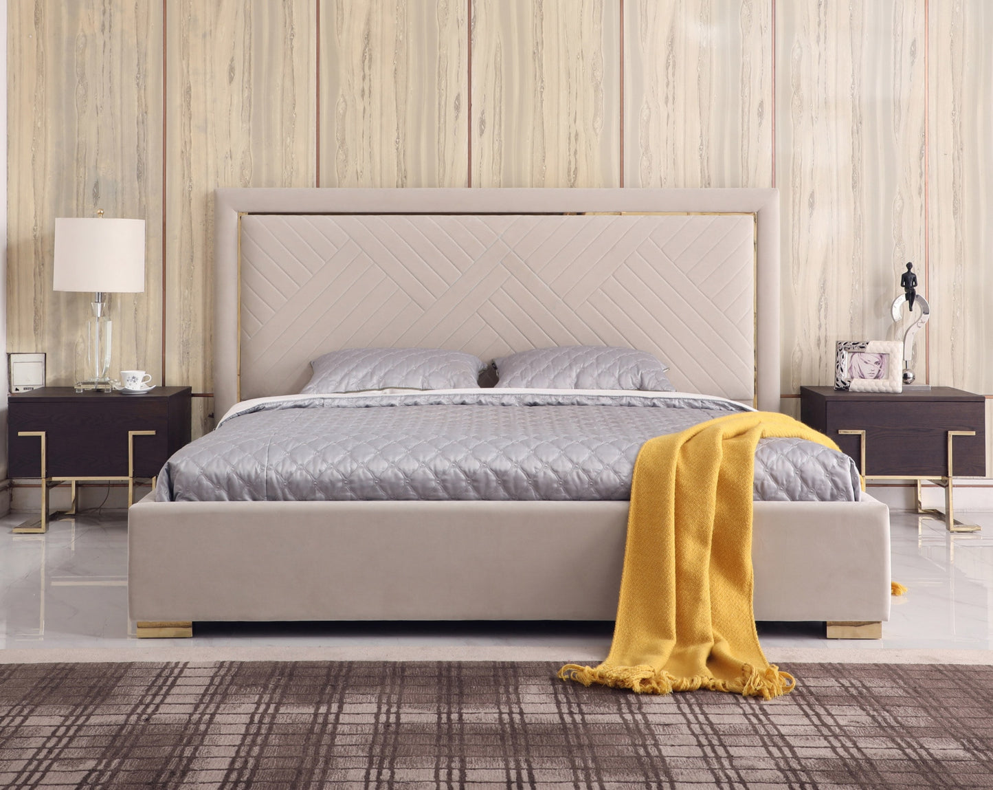 Modrest Corrico Off White Velvet Modern Bed