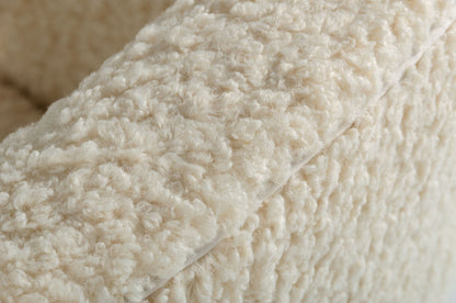 Modrest Altura Modern Faux Fur Lounge Chair