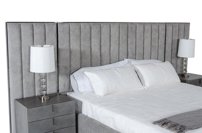 Modrest Buckley Modern Grey and Black Stainless Steel Bed w/ Nightstands