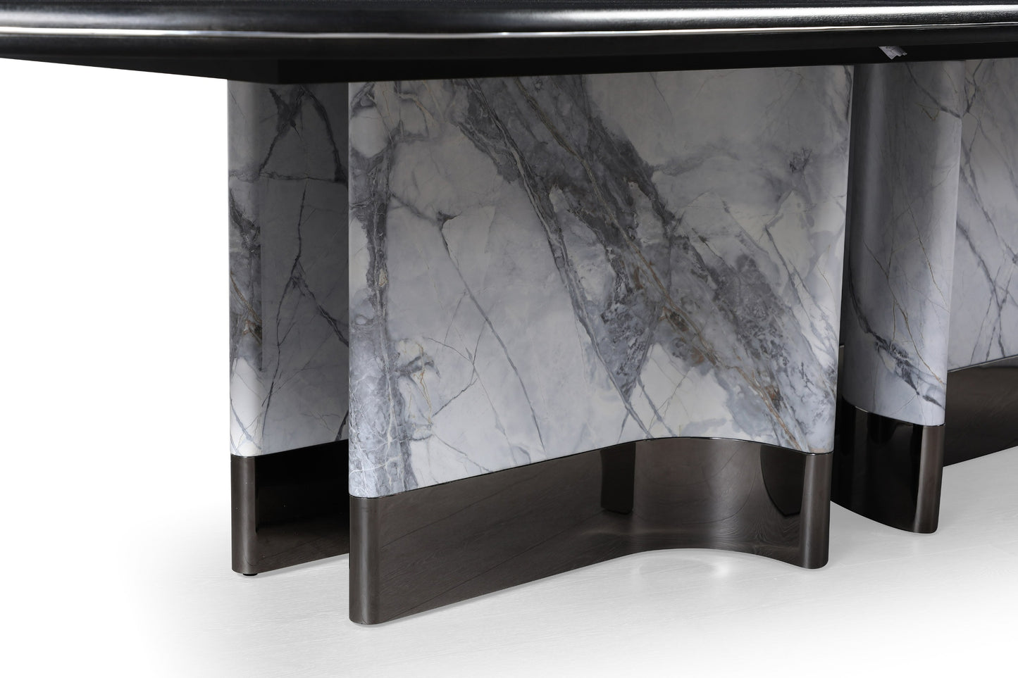 Modrest Renfew Modern Black Oak Faux Marble Oval Dining Table