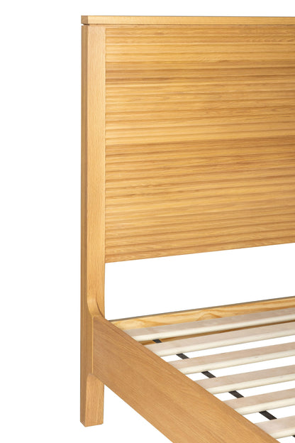 Modrest Seattle Modern Natural Oak Bed