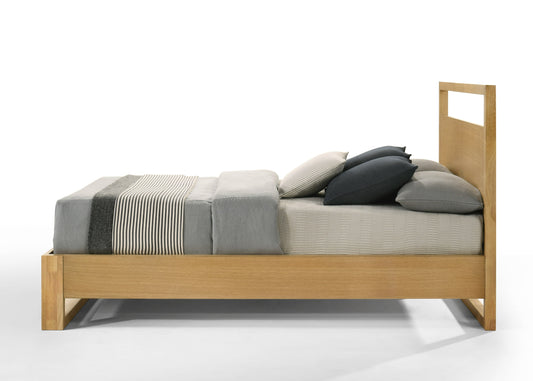 Nova Domus Berlin Modern Natural Oak Bed