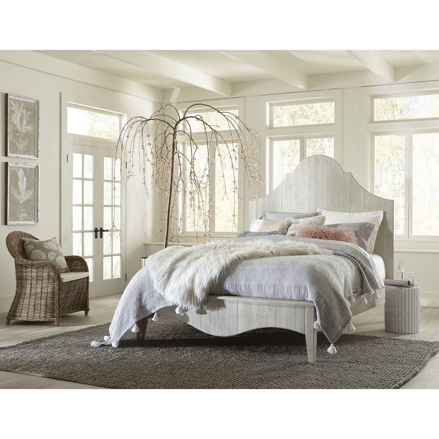 Modus Ella Solid Wood Scroll Bed in White Wash