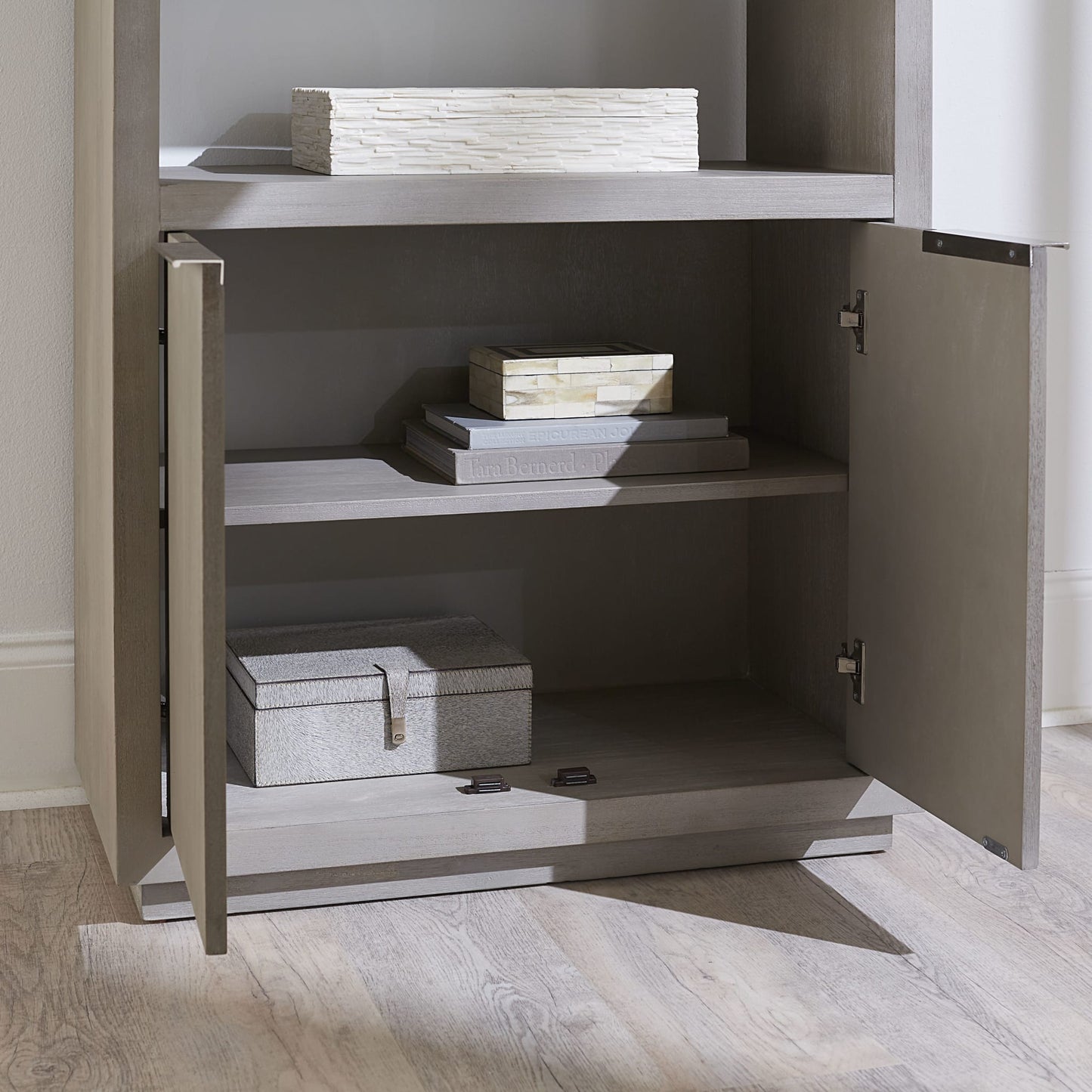 Modus Oxford Bookshelf in Mineral