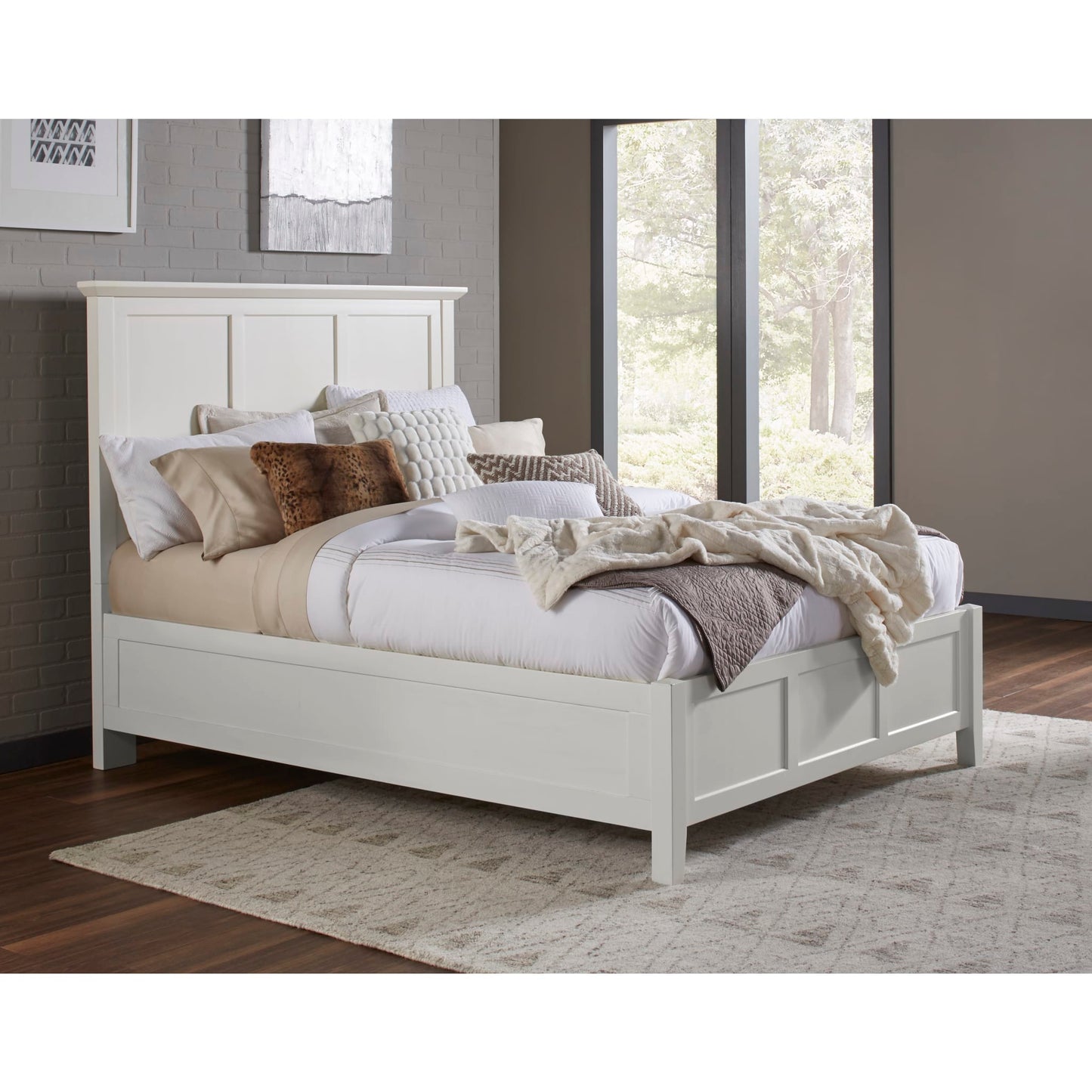Modus Paragon Wood Panel Bed in White