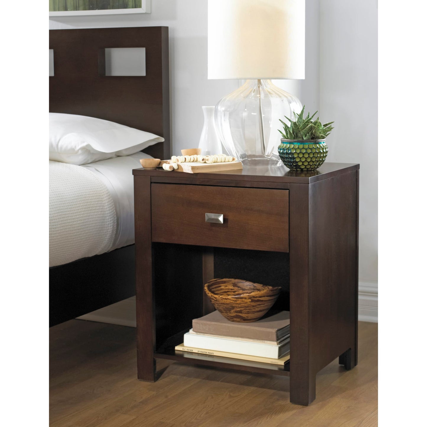 Modus Riva One Drawer Nightstand in Chocolate Brown
