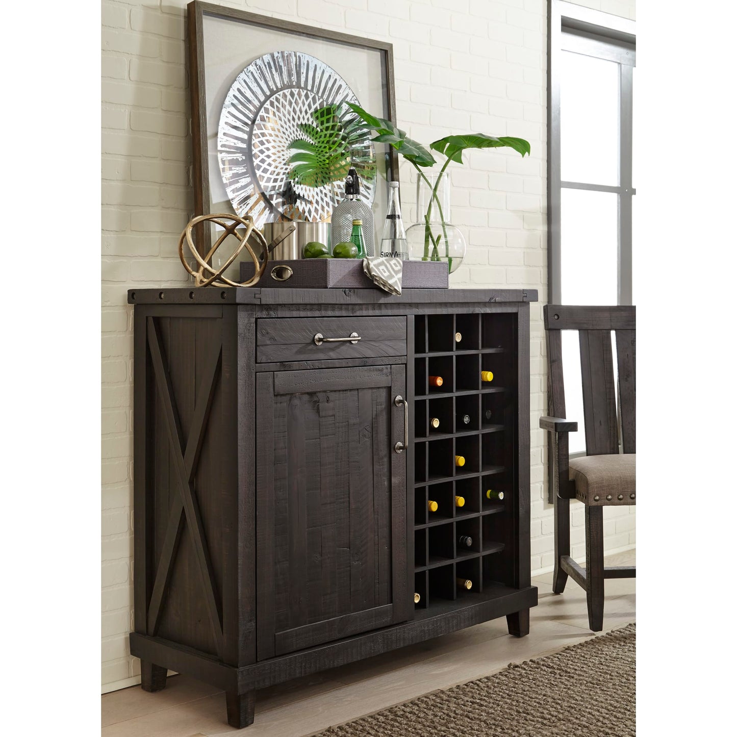 Modus Yosemite Solid Wood Wine Bar in Cafe