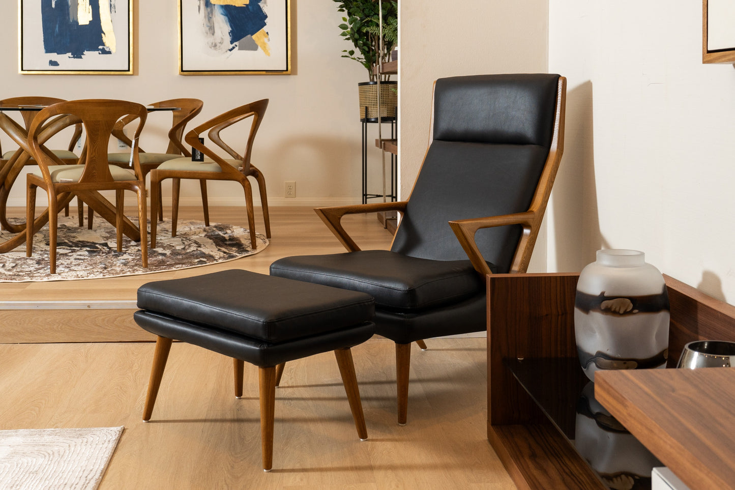 Modrest Fulton Modern Black Lounge Chair and Ottoman