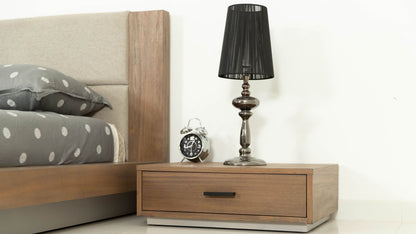 East King Nova Domus Fantasia Contemporary Walnut and Grey Bed with Two Nightstands