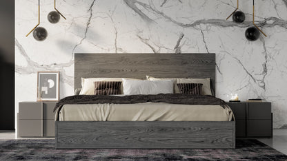 Nova Domus Lucia Queen Italian Modern Matte Grey / Elm Grey Bed