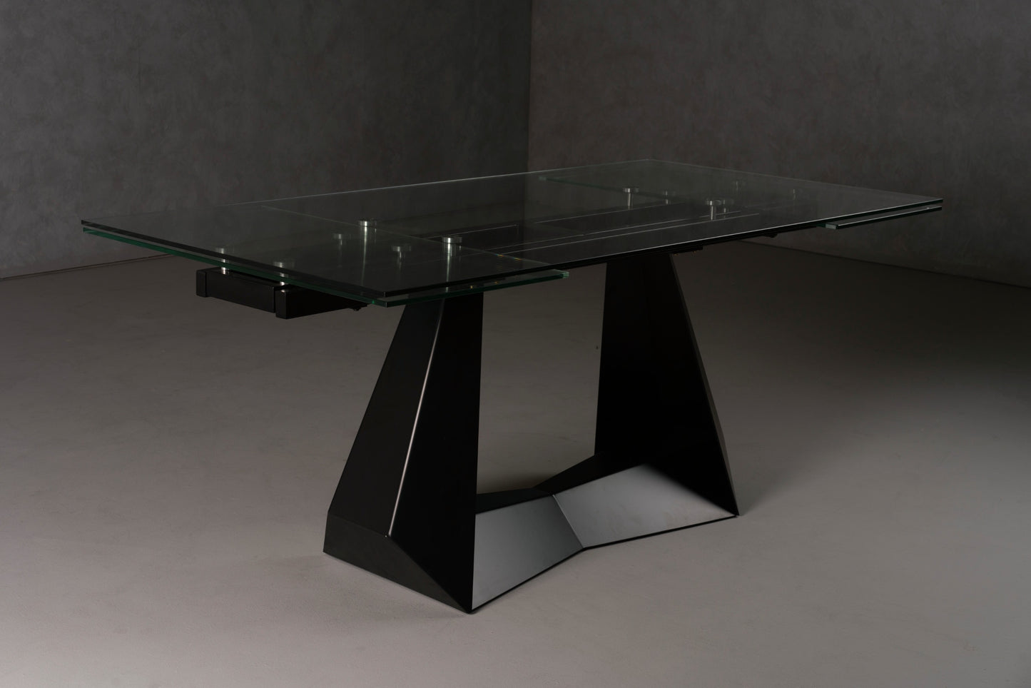 Modrest Maroney Modern Black and Glass Extendable 70.5"/106" Dining Table