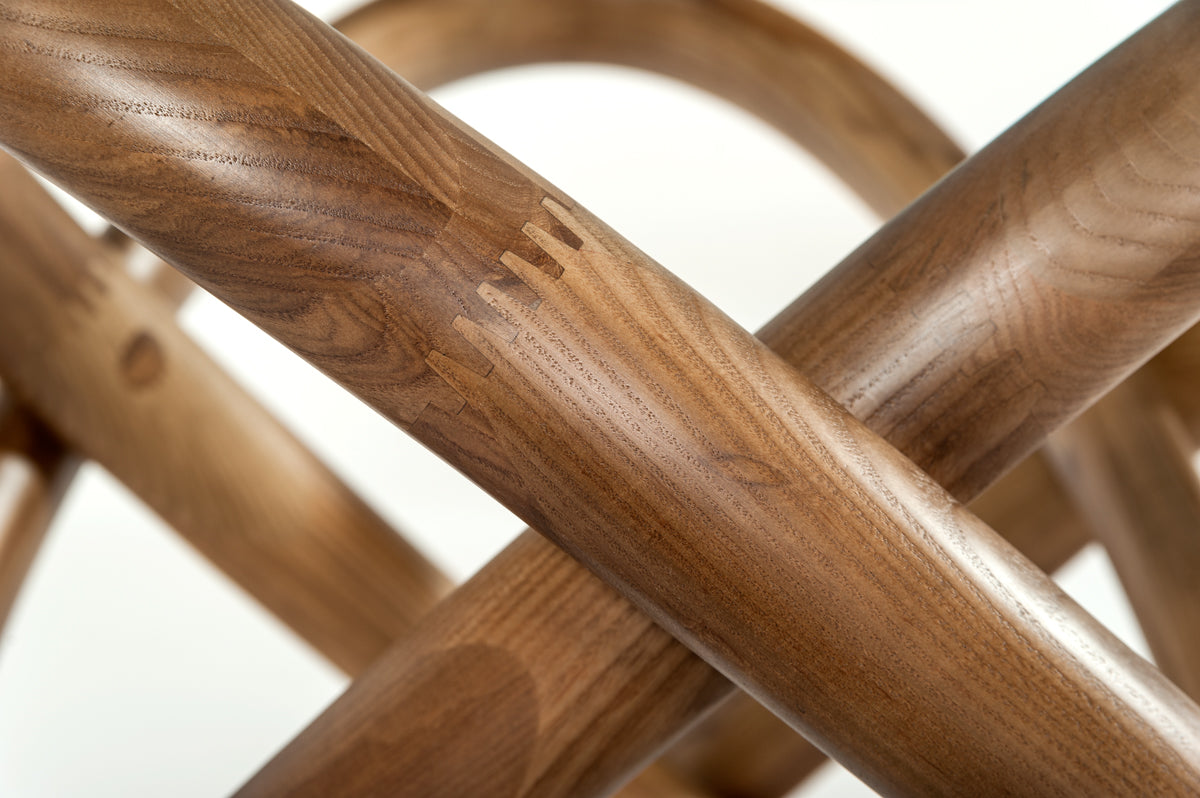Modrest Mason Modern Round Glass and Walnut Dining Table