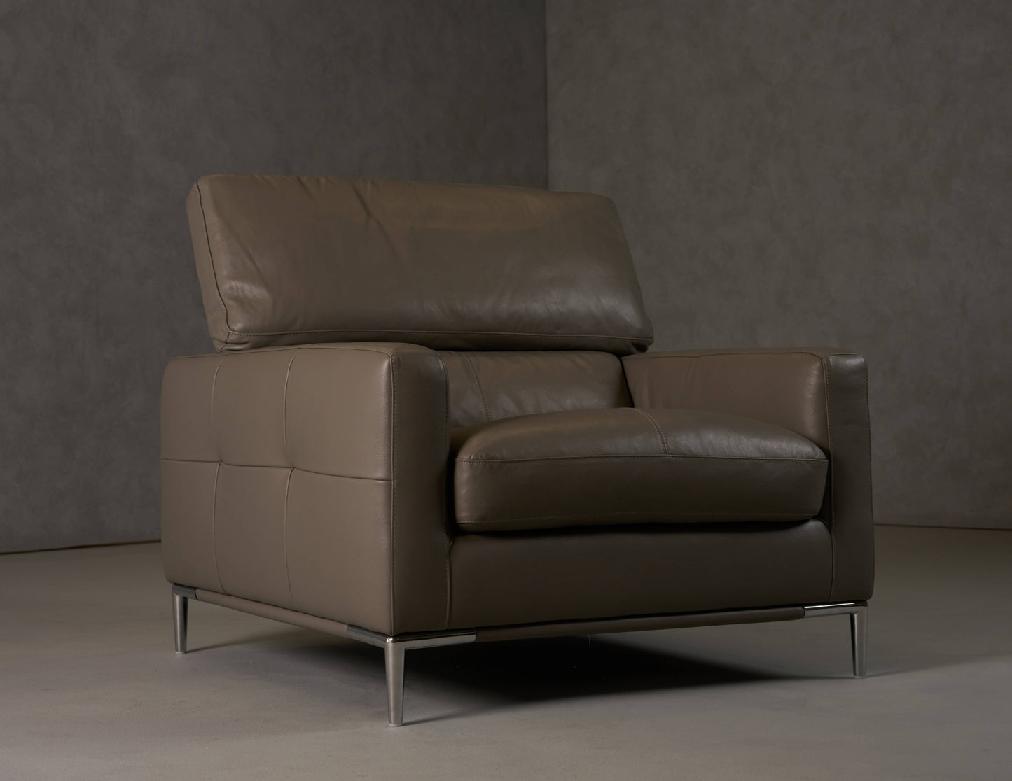 Divani Casa Natalia Modern Dark Grey Leather Chair