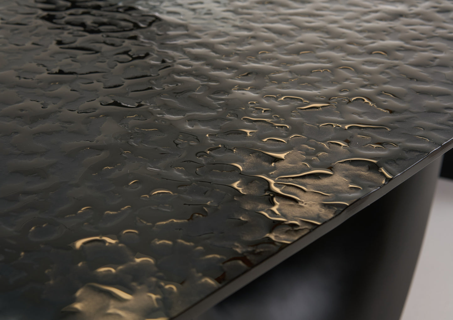 Modrest Neptune Modern Grey Wave Glass Black Dining Table