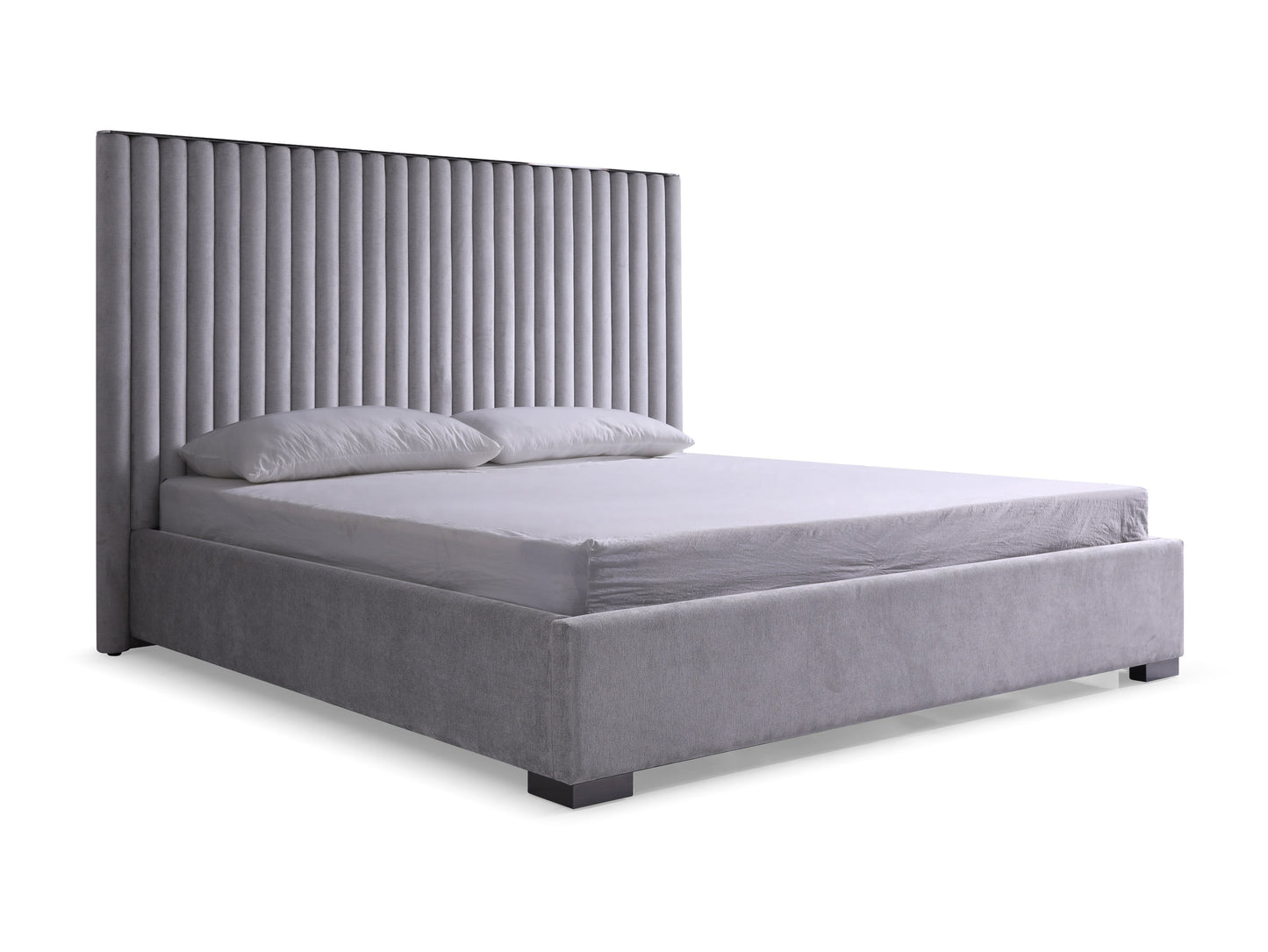 Modrest Splendor Silver Grey Velvet Upholstered King Platform Bed