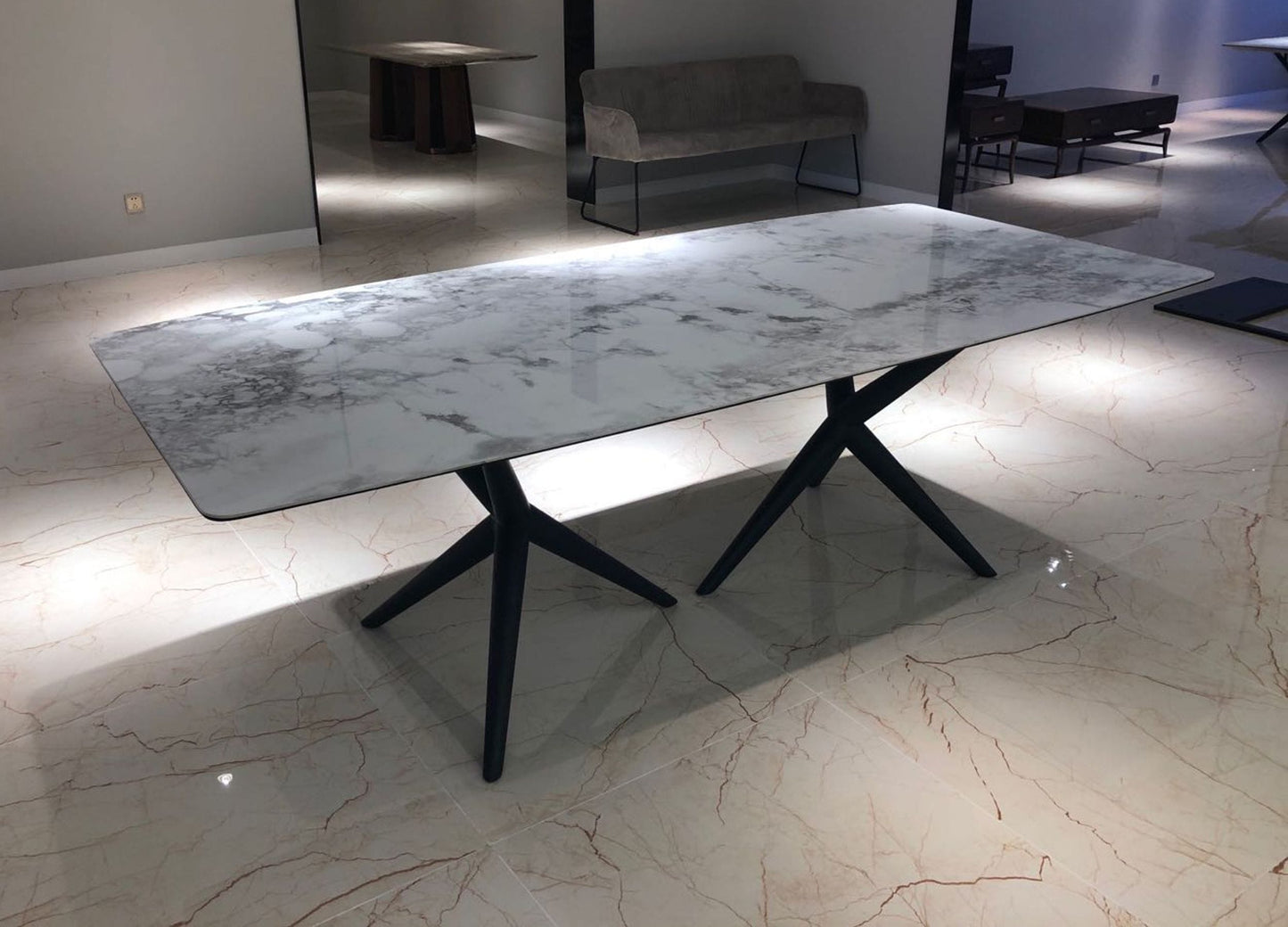 Modrest Stetson Modern White Ceramic and Smoked Ash Dining Table