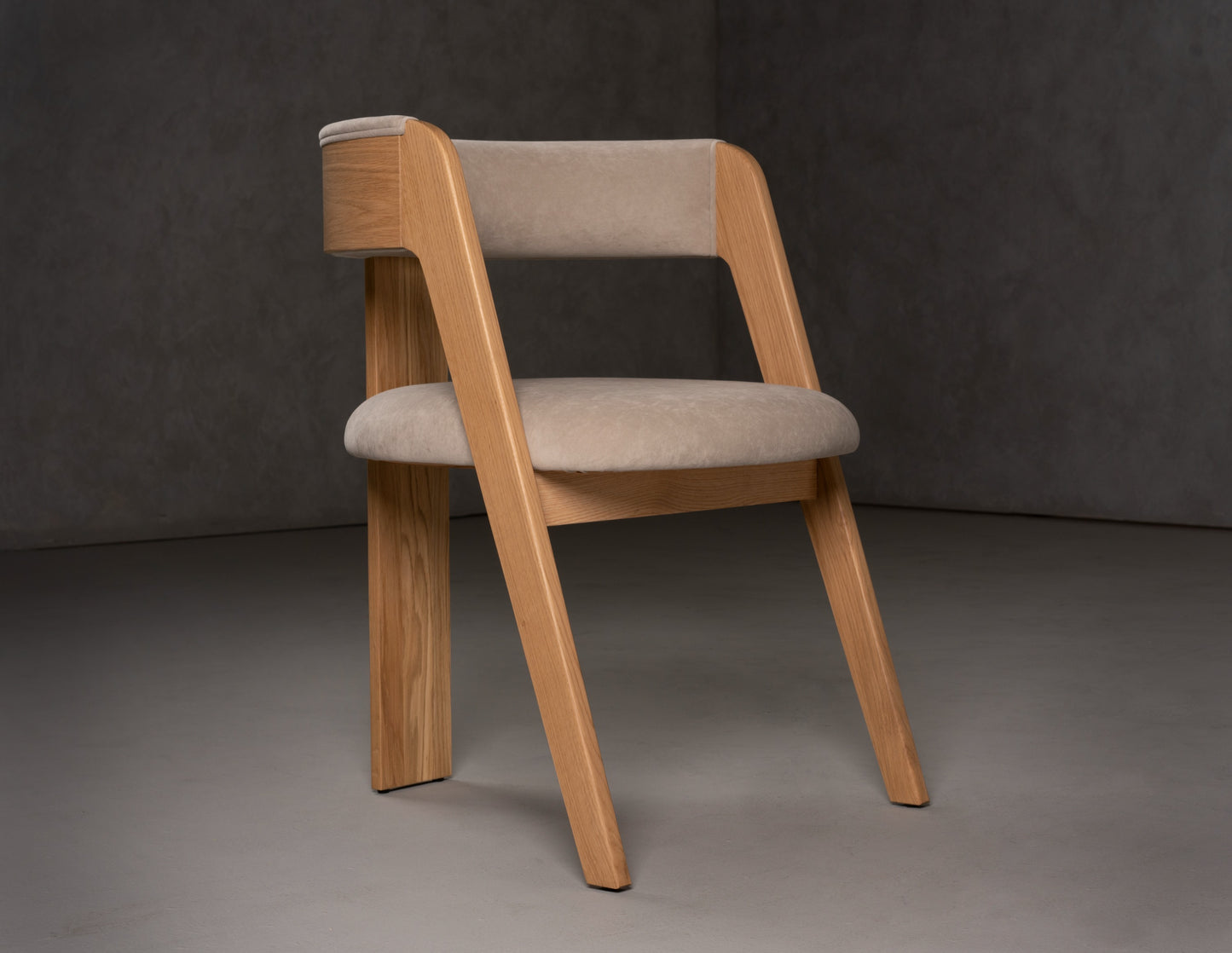 Modrest Washington Modern Cream Velvet Natural Oak Dining Chair